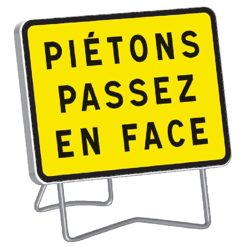 KC1 C2 PIETONS PASSEZ EN FACE